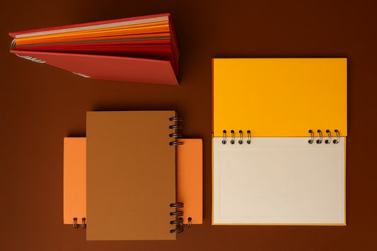 RAINBOW OTOÑO 🍂 – Cuaderno creativo hecho con materiales recuperados ♻️ (Pack x2)