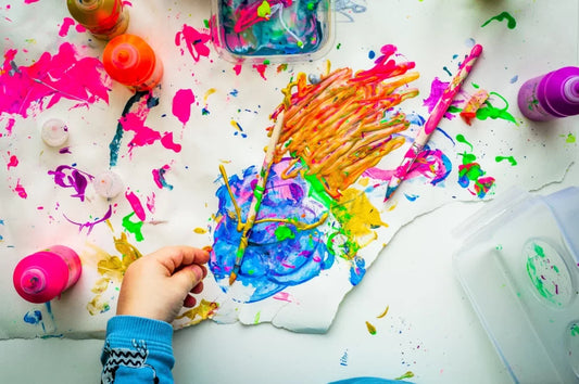 Cómo mejorar las habilidades artísticas en los niños