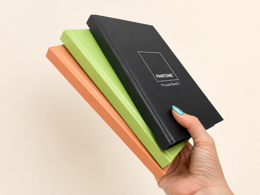 Agenda monocromática-Pantone