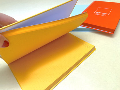 Agenda Monocromática-Amarilla