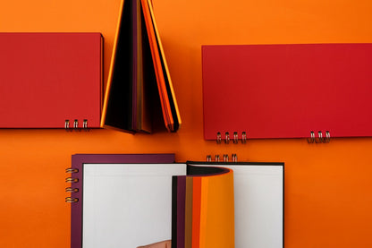 RAINBOW "NOCHE DE BRUJAS" 🌕 – Cuaderno creativo hecho con materiales recuperados ♻️ (Pack x2)