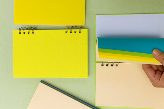 RAINBOW LIMONCELLO🍋 – Cuaderno creativo hecho con materiales recuperados ♻️ (Pack x2)