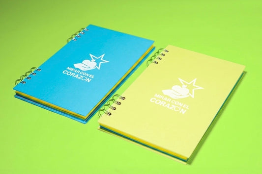 Cuaderno RAINBOW-personalizado con sticker