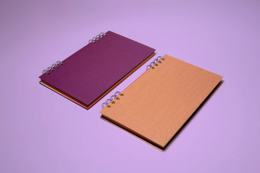 RAINBOW "NOCHE DE BRUJAS" 🌕 – Cuaderno creativo hecho con materiales recuperados ♻️ (Pack x2)