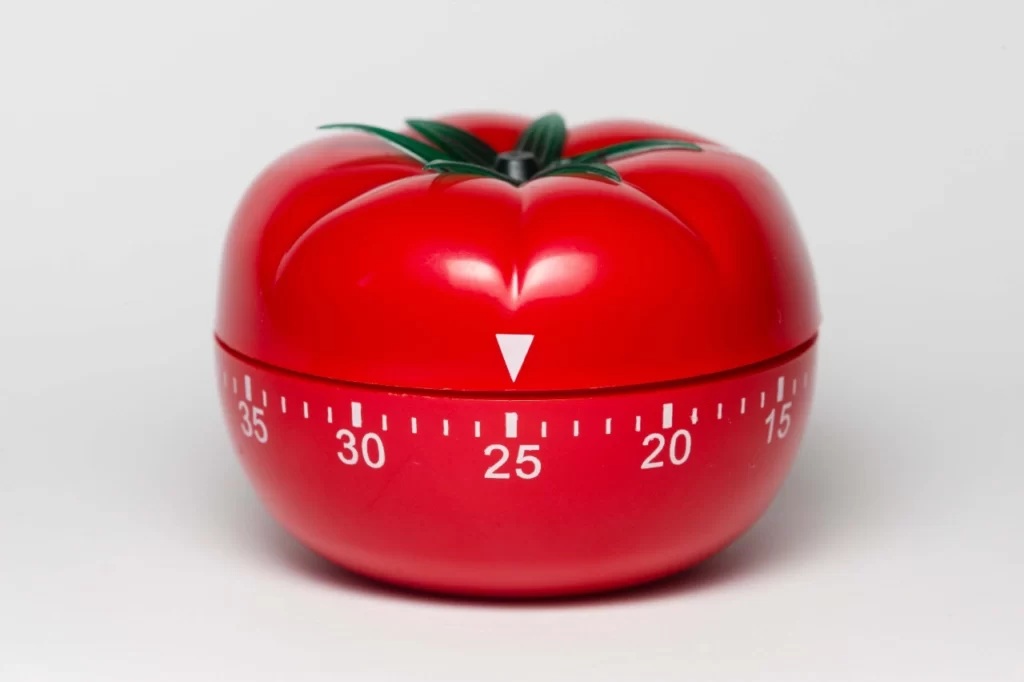 Temporizador en forma de tomate o pomodoro.